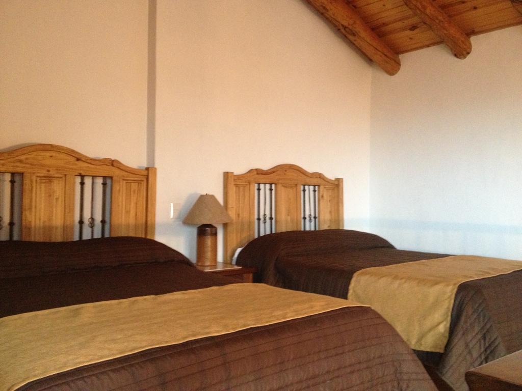 Hotel Meson Del Romero Tapalpa Chambre photo
