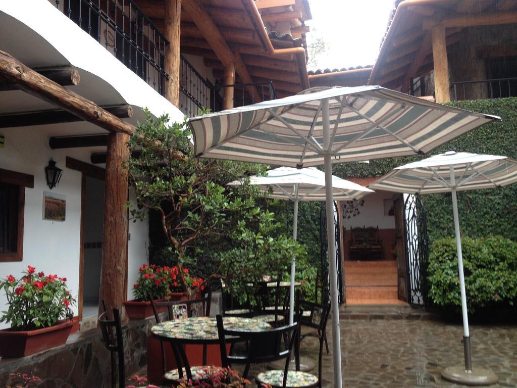 Hotel Meson Del Romero Tapalpa Extérieur photo